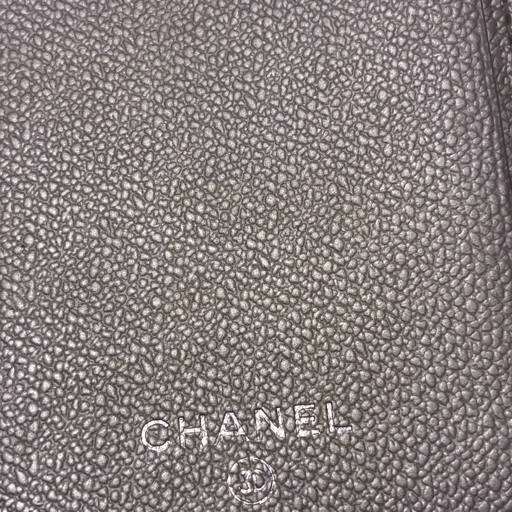 ✨CHANEL Silver Leather Wallet | Made In France | Vintage Collectible | Old 💵🔥✨ - Picture 8 of 12